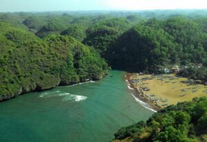 Pantai Baron Gunung Kidul